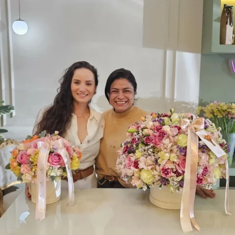 Mentoria com imersão em loja - Mentoria exclusiva de criação de arranjos e buquês florais em imersão na nossa floricultur